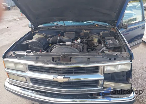 1999 Chevrolet Suburban 1500 Lt from USA, damaged, VIN 1GNFK16R5XJ363132